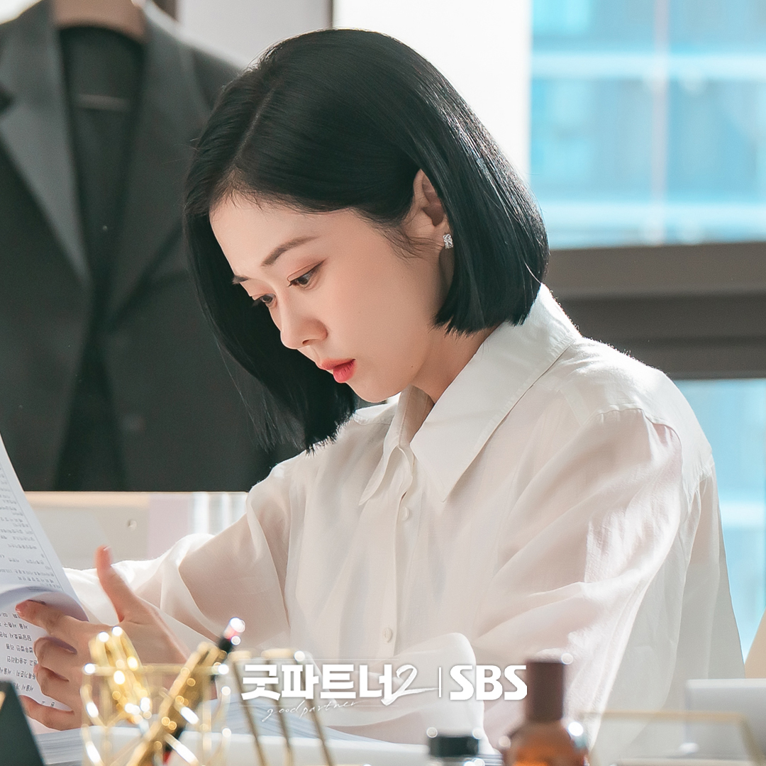 จางนารา สวมบทซีอีโอสำนักงานกฎหมาย ในซีรีส์ Good Partner 2